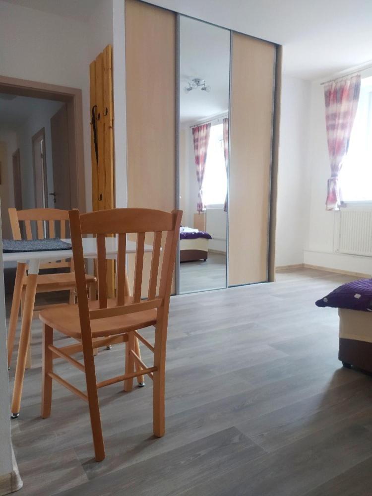 Apartmány LoNo Jičín Exterior foto