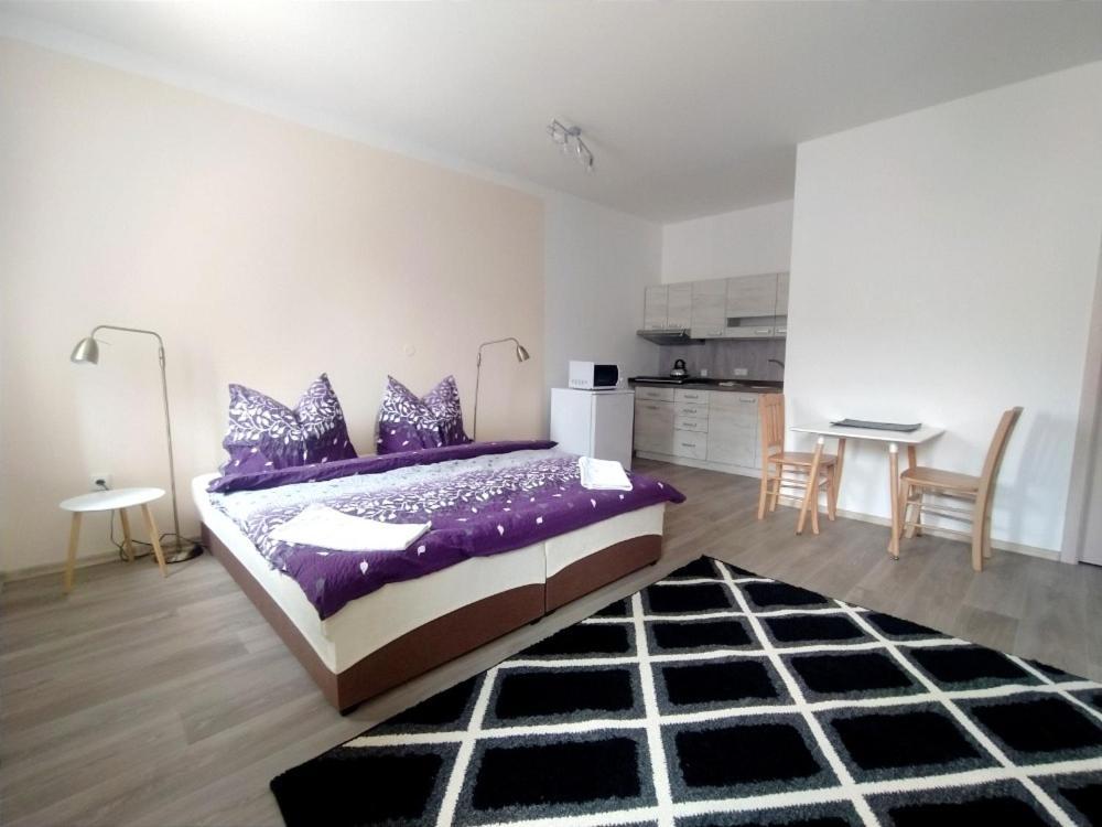 Apartmány LoNo Jičín Exterior foto